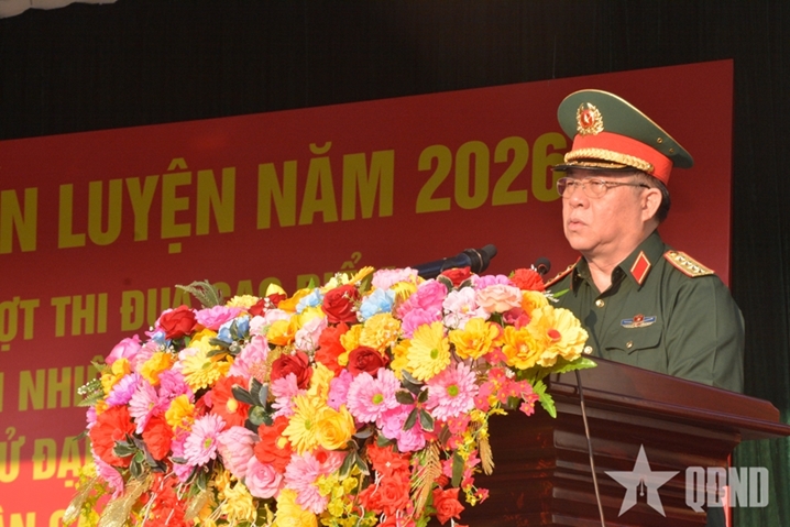 阮仲义大将出席第七军区5师开训仪式和在西宁省开展系列活动